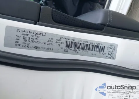 2019 Jeep Grand Cherokee Srt z USA, uszkodzony, nr VIN 1C4RJFDJ0KC718904